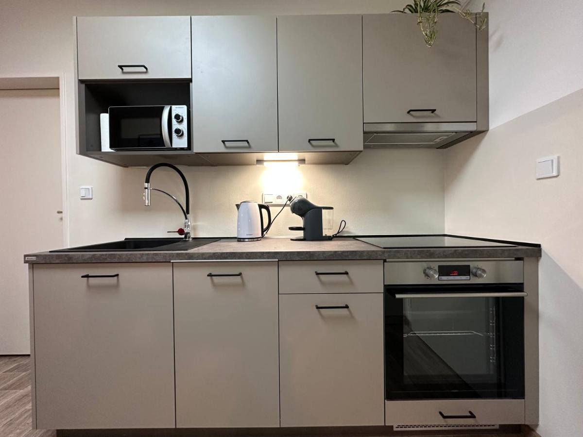 Morava Apartman Uherske Hradiste Safarikova 855 Exterior photo
