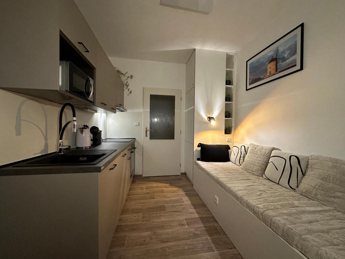 Morava Apartman Uherske Hradiste Safarikova 855 Exterior photo